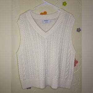 NWOT Old Navy Sweater Vest